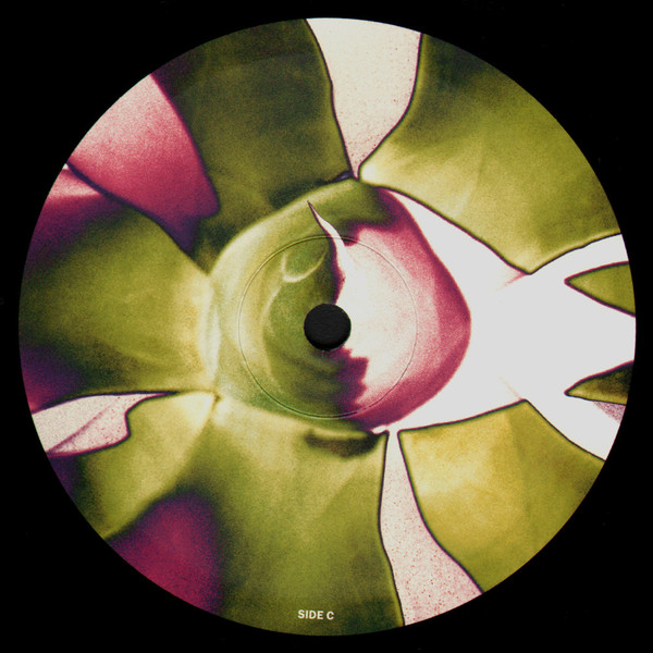 Depeche Mode - Exciter (88985336931)