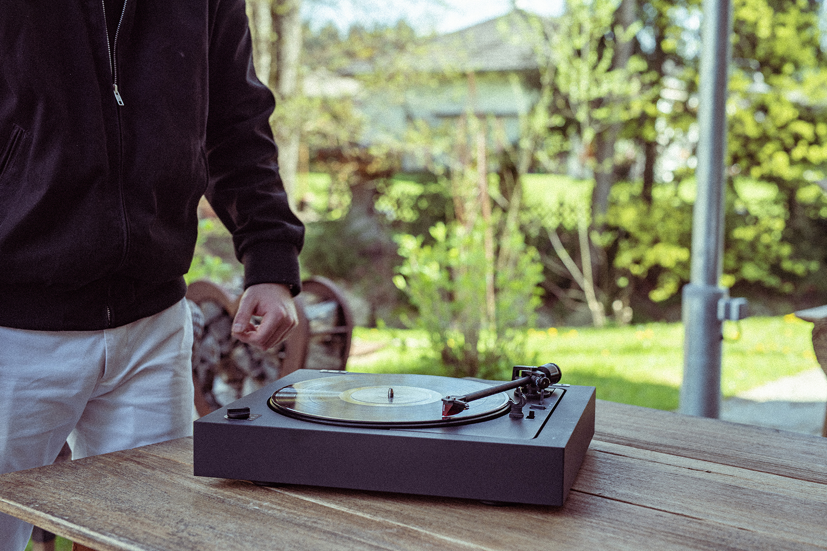 Pro-Ject A2 (Ortofon 2M Red) black