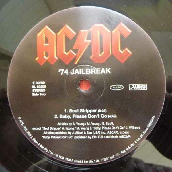 AC/DC - '74 Jailbreak (E 80200)