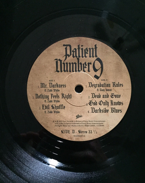 Ozzy Osbourne - Patient Number 9 [Black Vinyl] (19439932811)