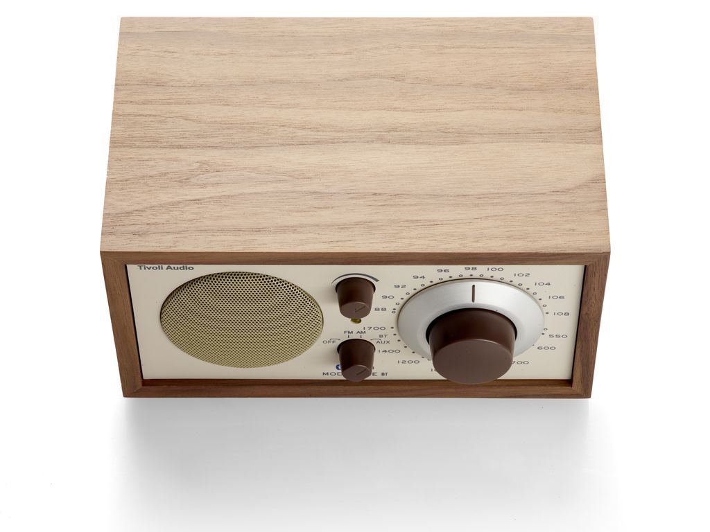 Tivoli Model One BT classic walnut