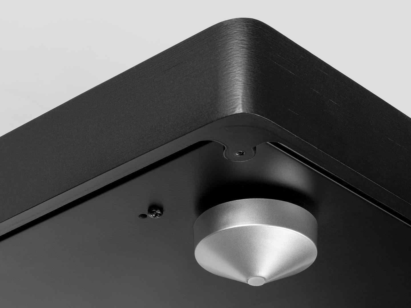 Premiera ALFA black