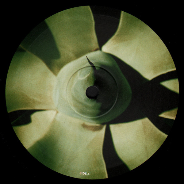 Depeche Mode - Exciter (88985336931)