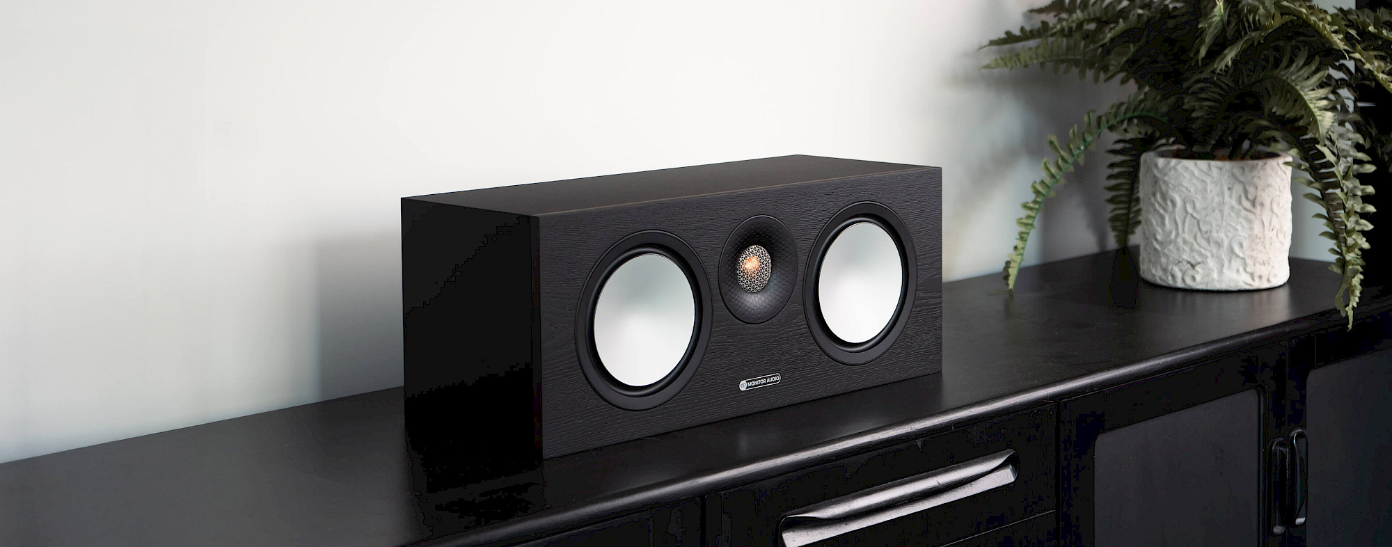 Monitor Audio Bronze Centre (7G) white