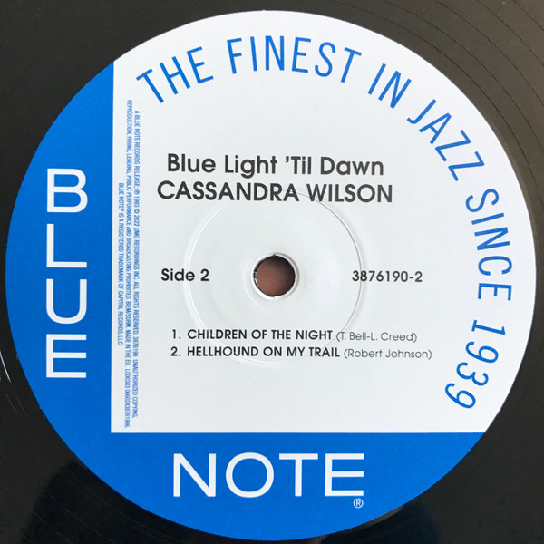 Cassandra Wilson - Blue Light 'Til Dawn [Blue Note Classic] (3876190)