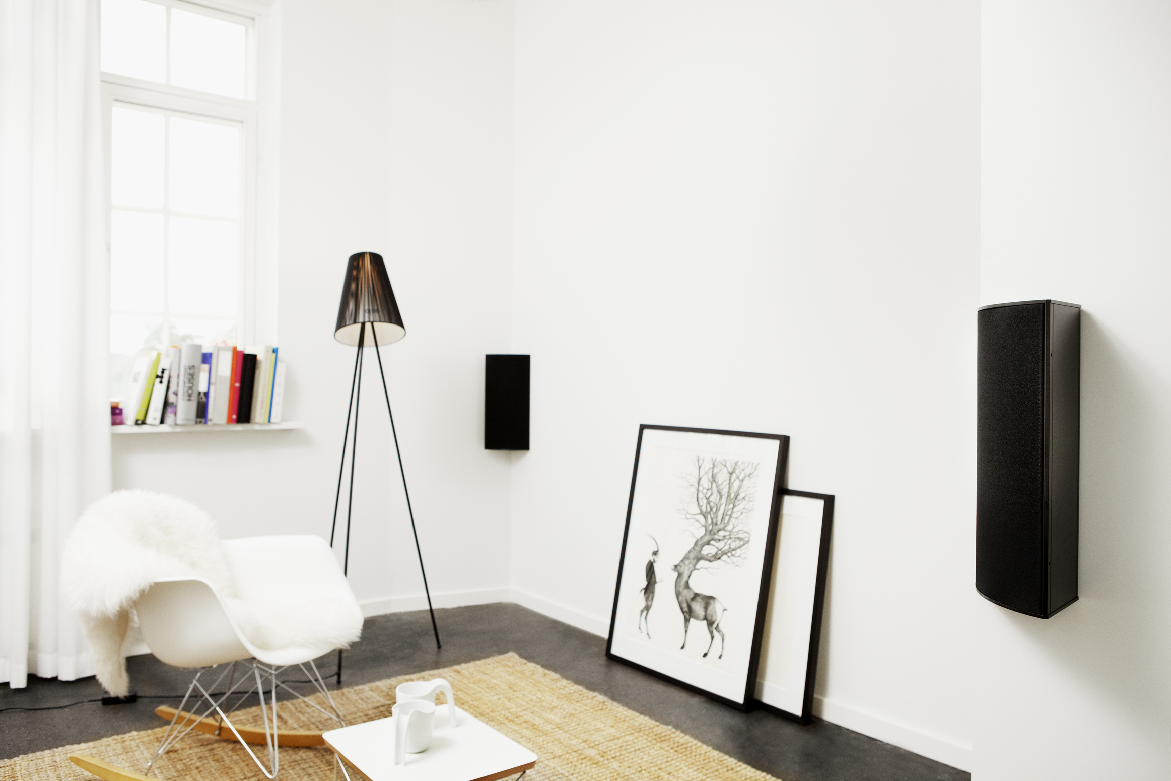 Cornered Audio С5 black
