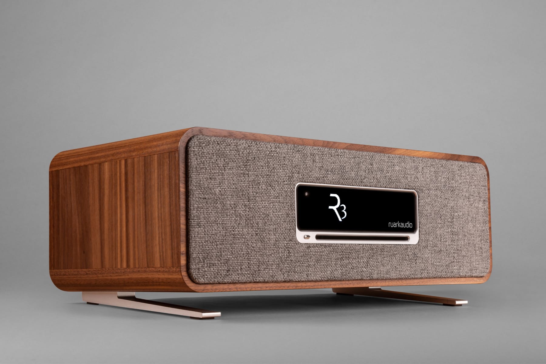 Ruark Audio R3 rich walnut veneer