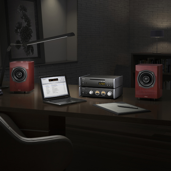 Teac PD-501HR black