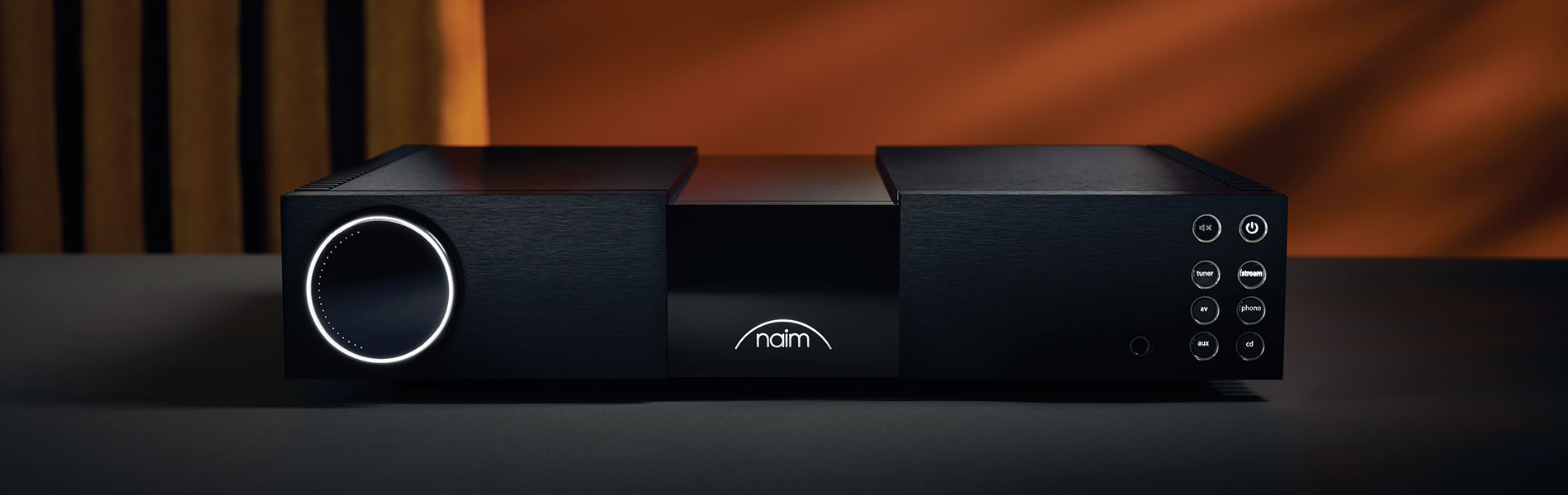 Предусилитель Naim Audio NAC 332