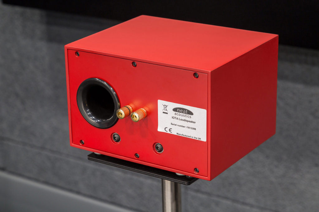 Naim_Uniti_Atom_Neat_Iota_10.jpg